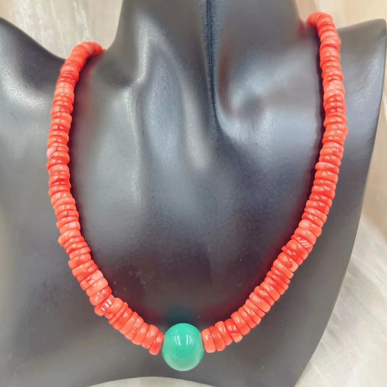 Collar corto de Nigeria para n - Freshwater Line reseña y precio